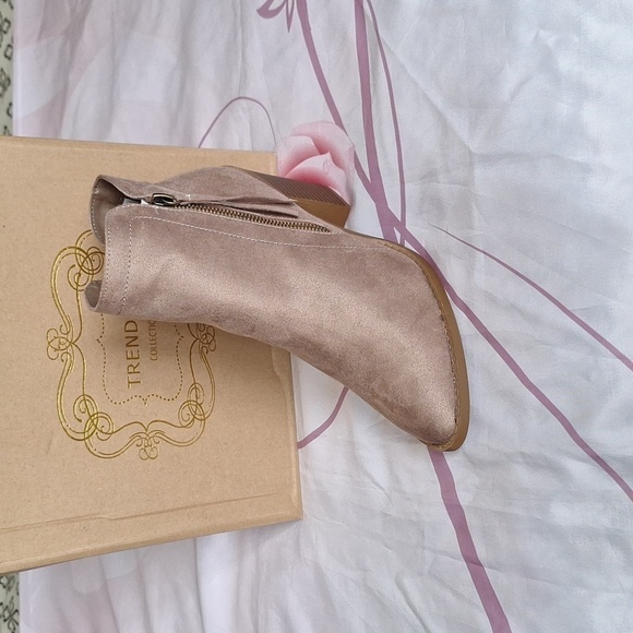 Trends Up Collection Shoes - Trends Up Collection Ankle Boots